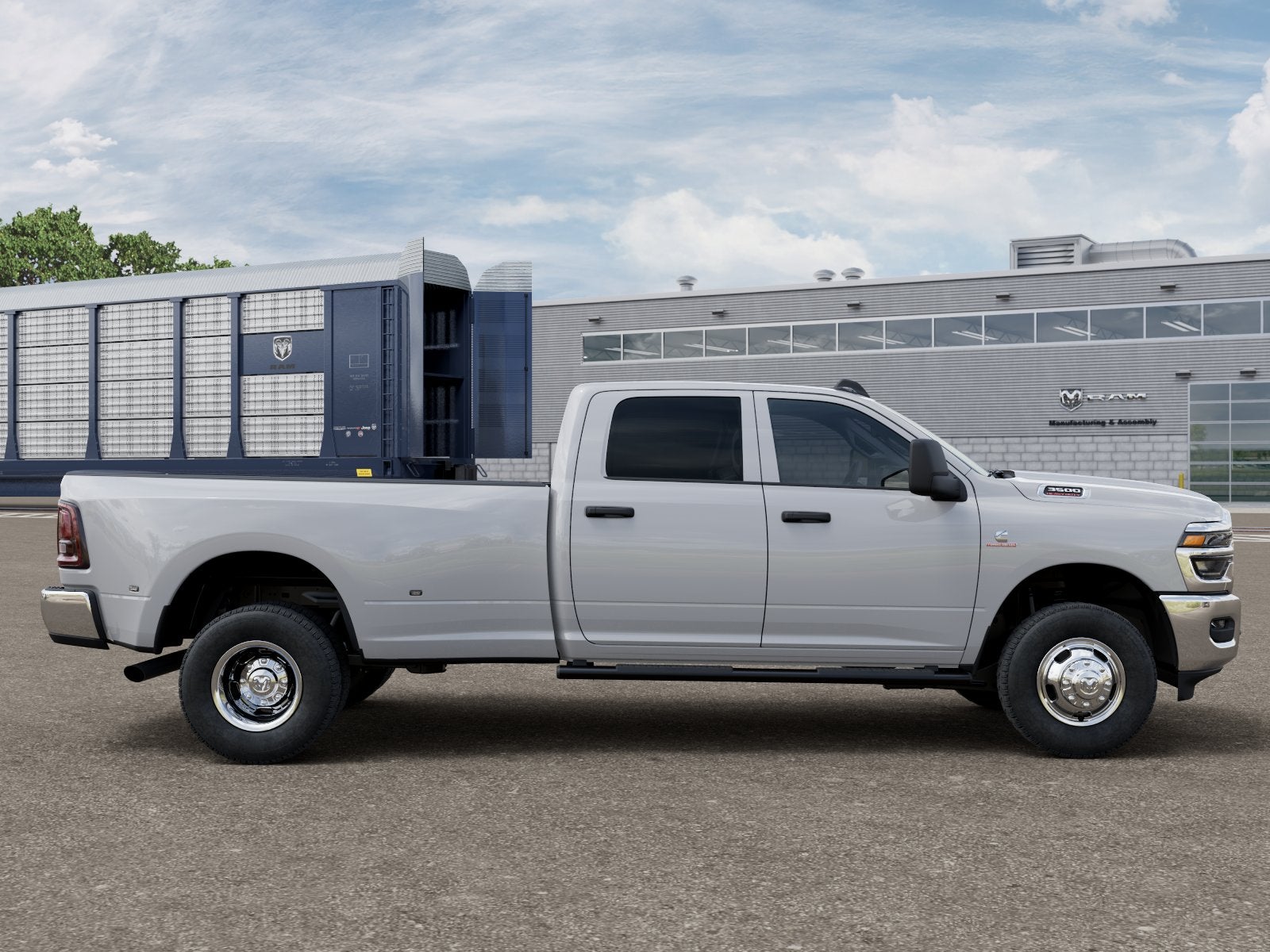 2026 RAM 3500 RAM 3500 TRADESMAN CREW CAB 4X4 8' BOX