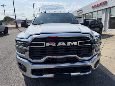 2026 RAM 3500 RAM 3500 TRADESMAN CREW CAB 4X4 8' BOX