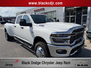 2026 RAM 3500 RAM 3500 TRADESMAN CREW CAB 4X4 8' BOX