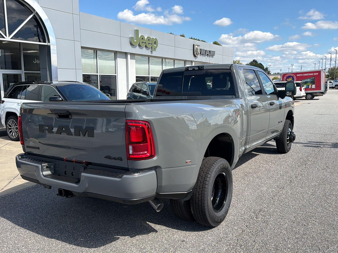 2026 RAM 3500 RAM 3500 BIG HORN CREW CAB 4X4 8' BOX