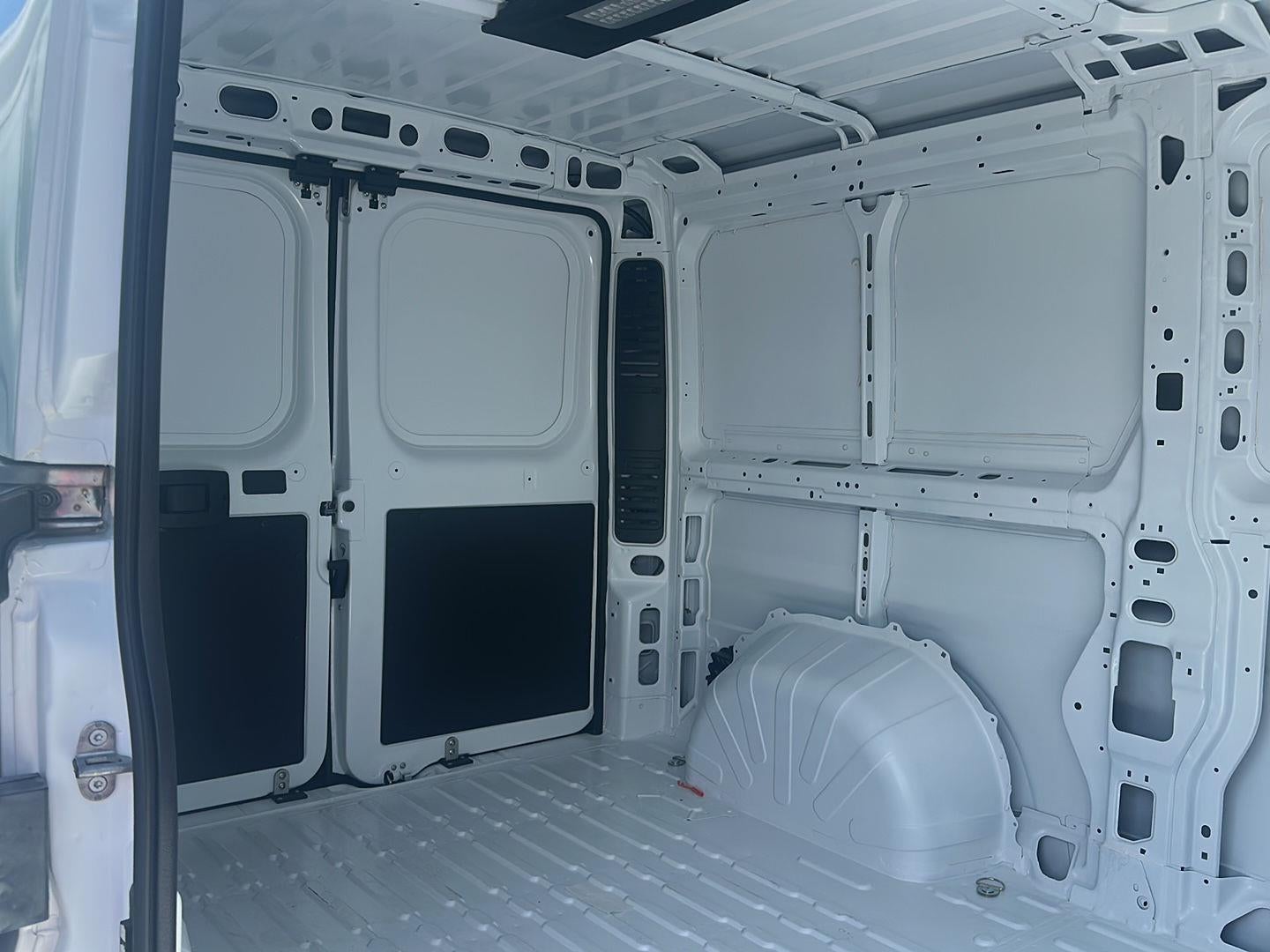 2025 RAM Promaster RAM PROMASTER 1500 TRADESMAN CARGO VAN LOW ROOF 136' WB