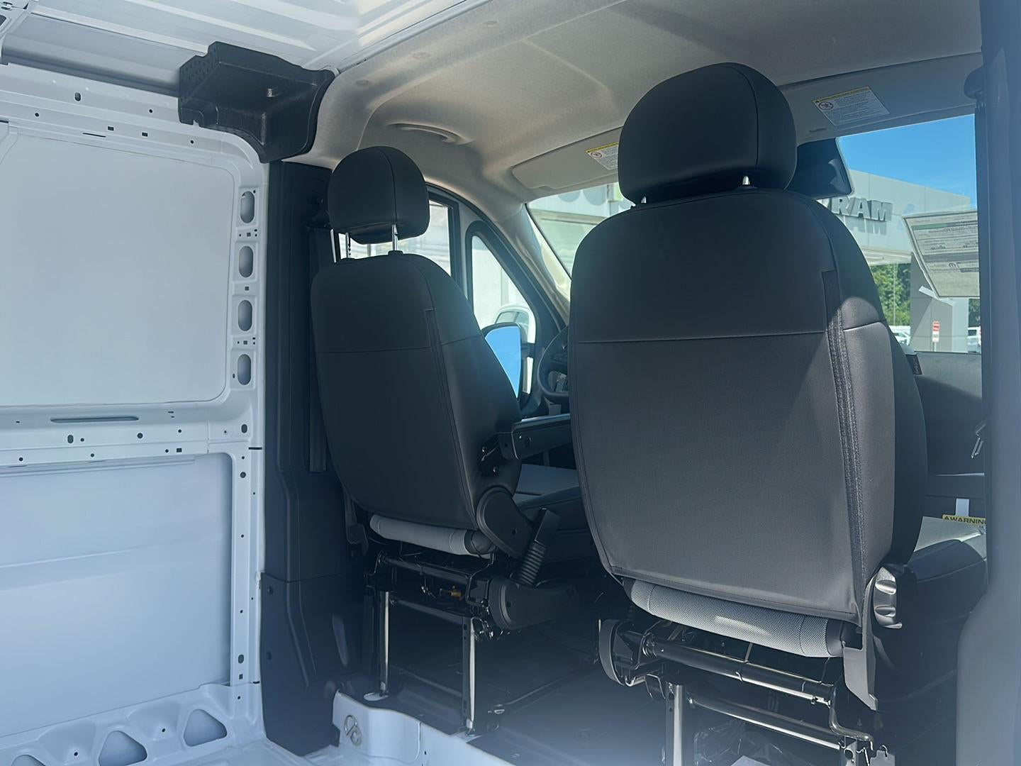 2025 RAM Promaster RAM PROMASTER 1500 TRADESMAN CARGO VAN LOW ROOF 136' WB