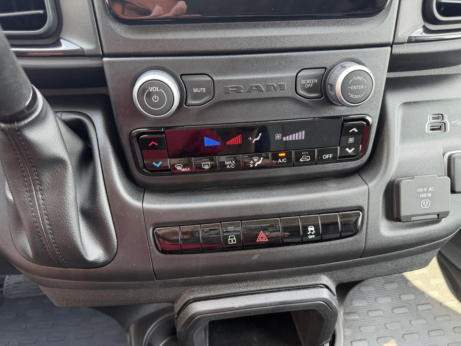 2026 RAM Promaster 2500 Tradesman