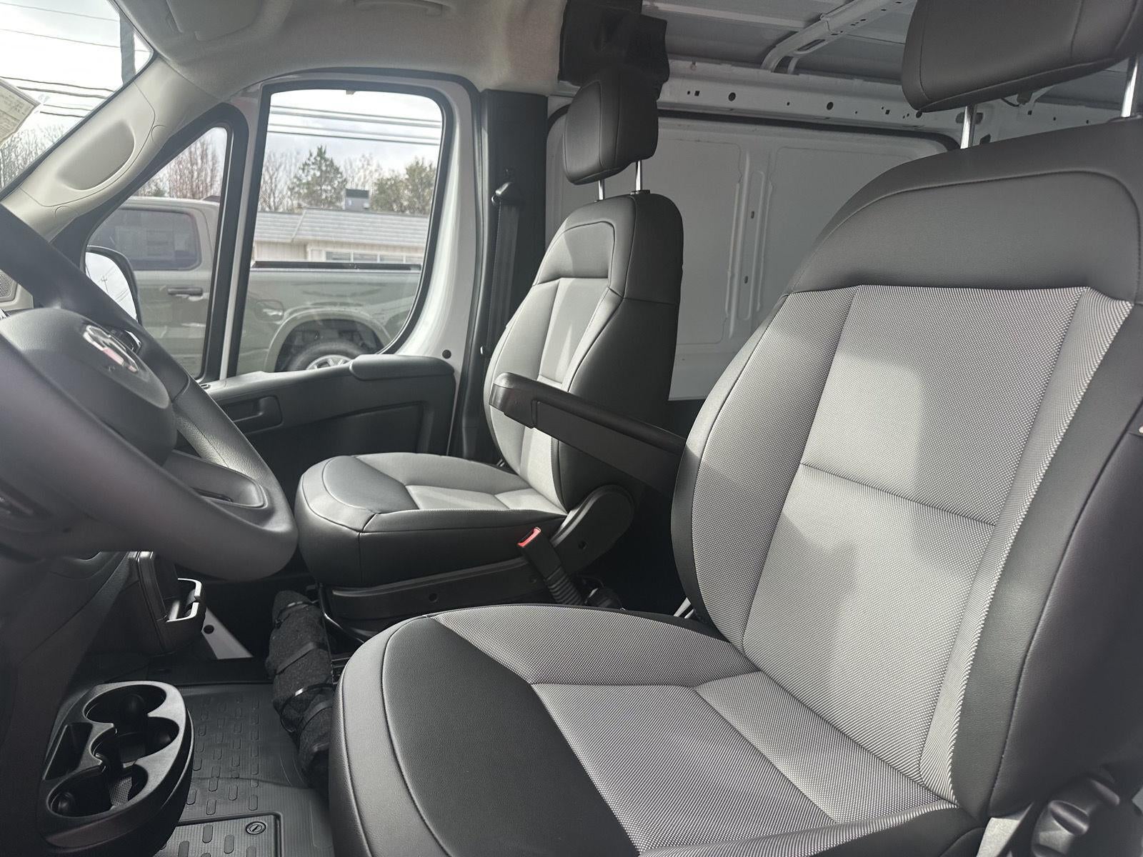 2026 RAM Promaster RAM PROMASTER 1500 TRADESMAN CARGO VAN LOW ROOF 118' WB