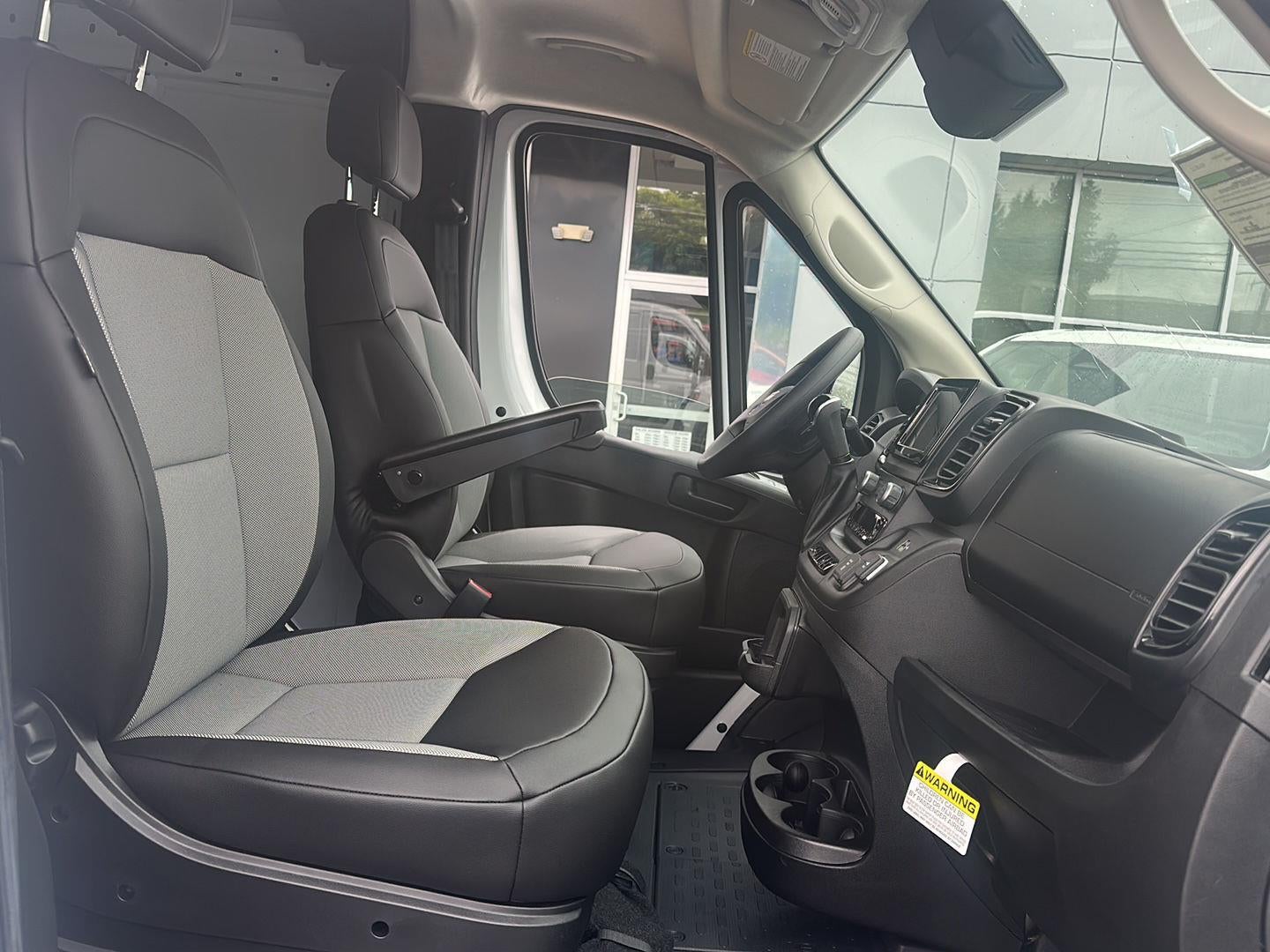 2025 RAM Promaster RAM PROMASTER 2500 TRADESMAN CARGO VAN LOW ROOF 136' WB