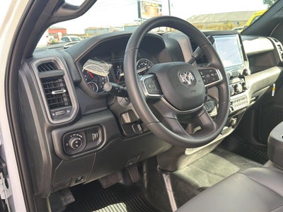 2027 RAM 2500 RAM 2500 TRADESMAN REGULAR CAB 4X4 8' BOX