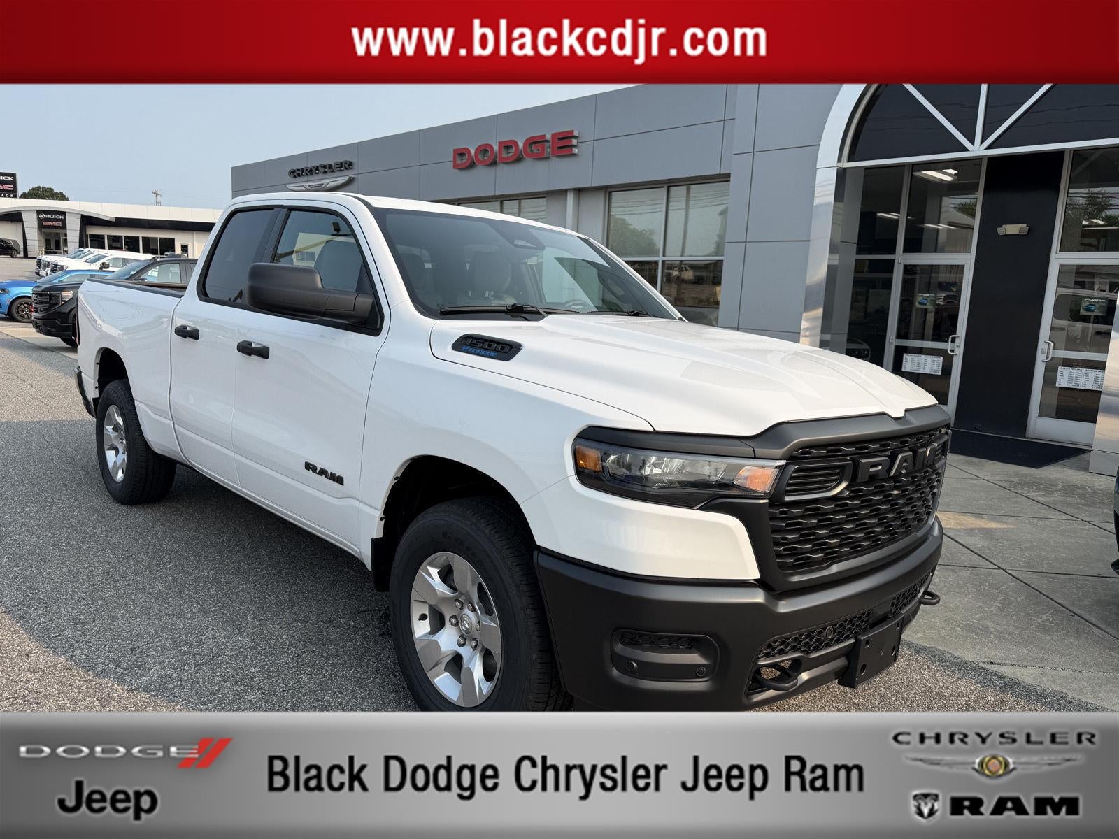 2026 RAM 1500 RAM 1500 TRADESMAN CREW CAB 4X2 5'7' BOX