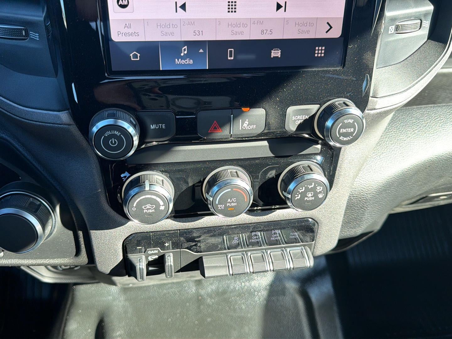 2027 RAM 1500 Tradesman