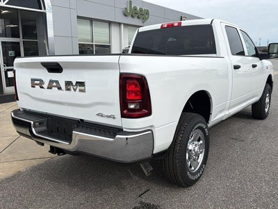 2027 RAM 2500 RAM 2500 TRADESMAN CREW CAB 4X4 6'4' BOX