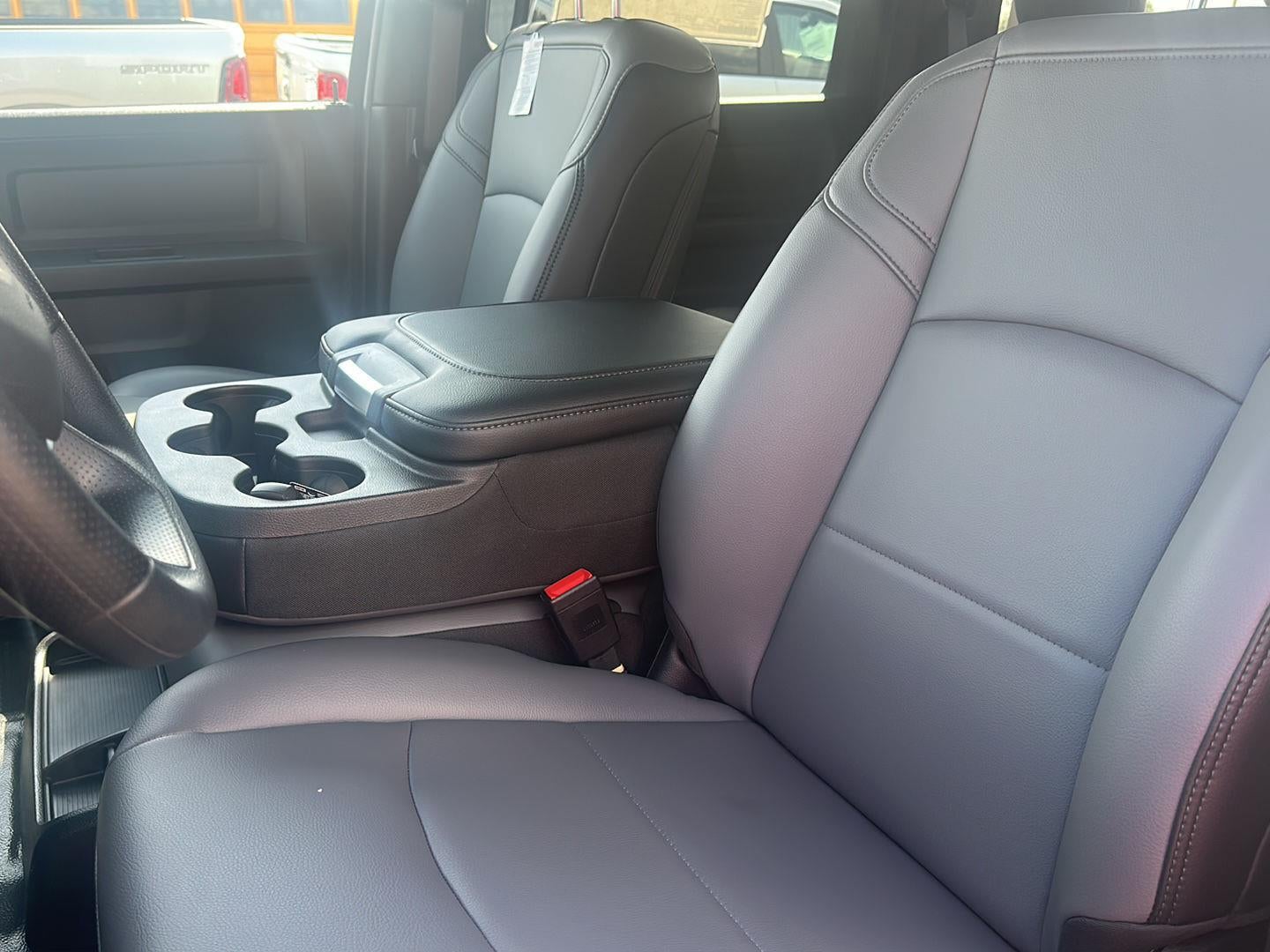 2026 RAM 2500 RAM 2500 TRADESMAN CREW CAB 4X4 6'4' BOX