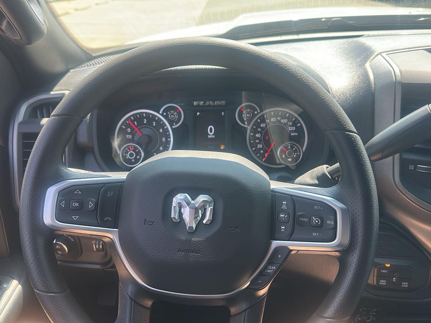 2026 RAM 2500 RAM 2500 TRADESMAN CREW CAB 4X4 6'4' BOX