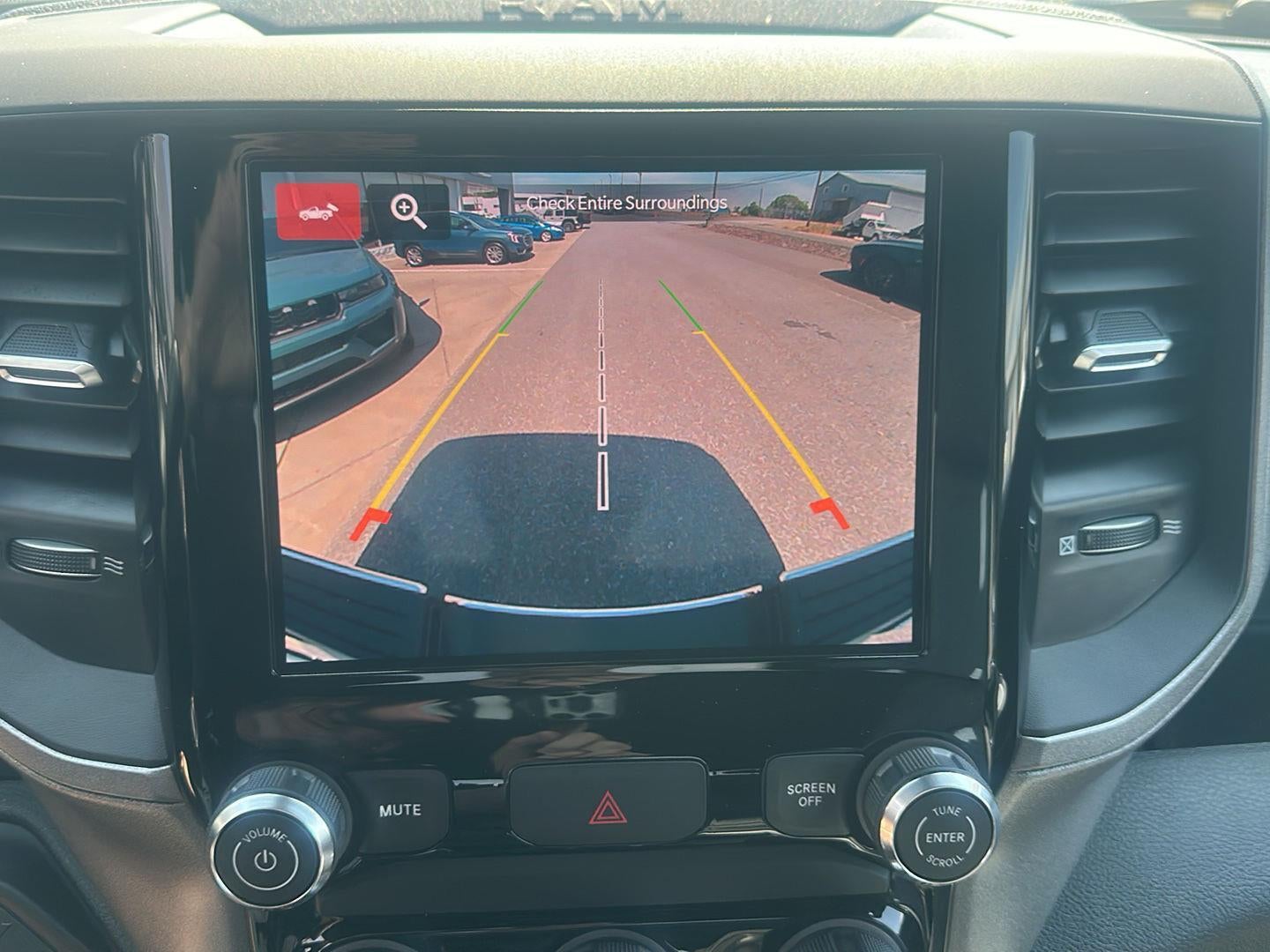 2026 RAM 2500 RAM 2500 TRADESMAN CREW CAB 4X4 6'4' BOX