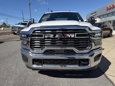 2027 RAM 2500 RAM 2500 TRADESMAN CREW CAB 4X4 6'4' BOX