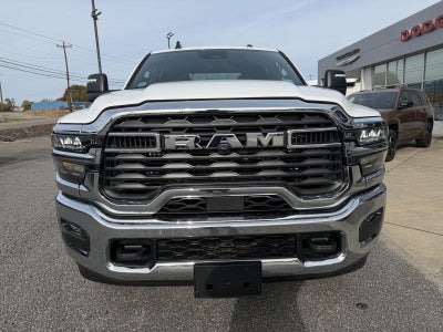 2027 RAM 2500 RAM 2500 TRADESMAN CREW CAB 4X4 6'4' BOX