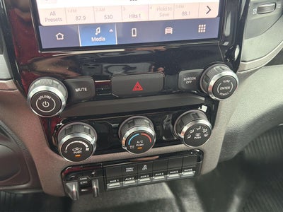 2027 RAM 2500 RAM 2500 TRADESMAN CREW CAB 4X4 6'4' BOX