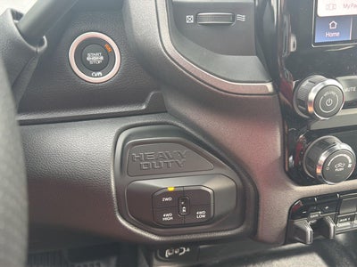 2027 RAM 2500 RAM 2500 TRADESMAN CREW CAB 4X4 6'4' BOX