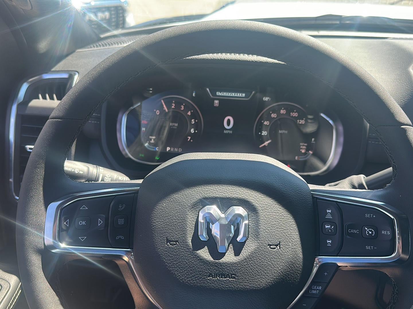 2026 RAM 2500 RAM 2500 LARAMIE CREW CAB 4X4 6'4' BOX