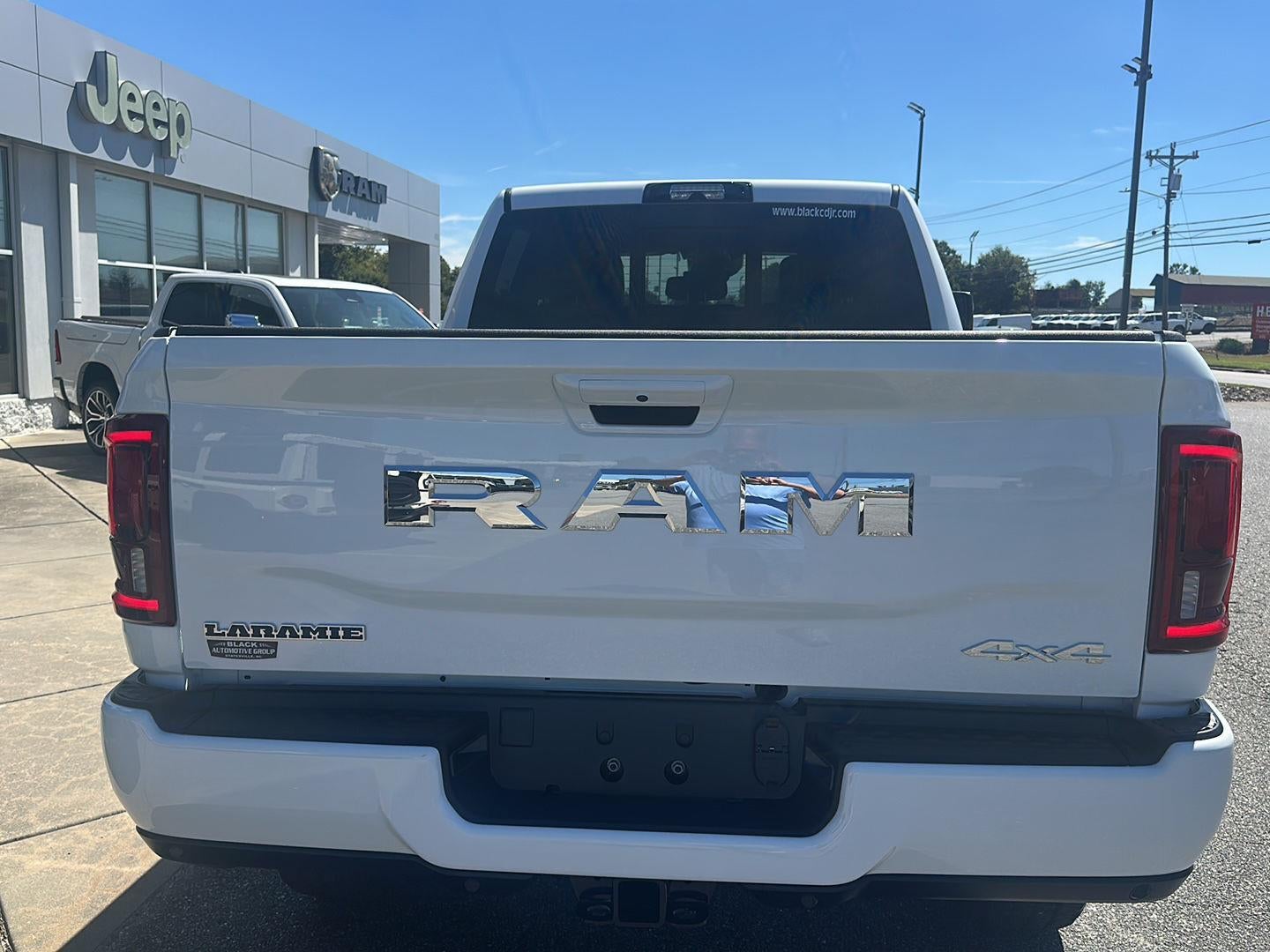 2026 RAM 2500 RAM 2500 LARAMIE CREW CAB 4X4 6'4' BOX