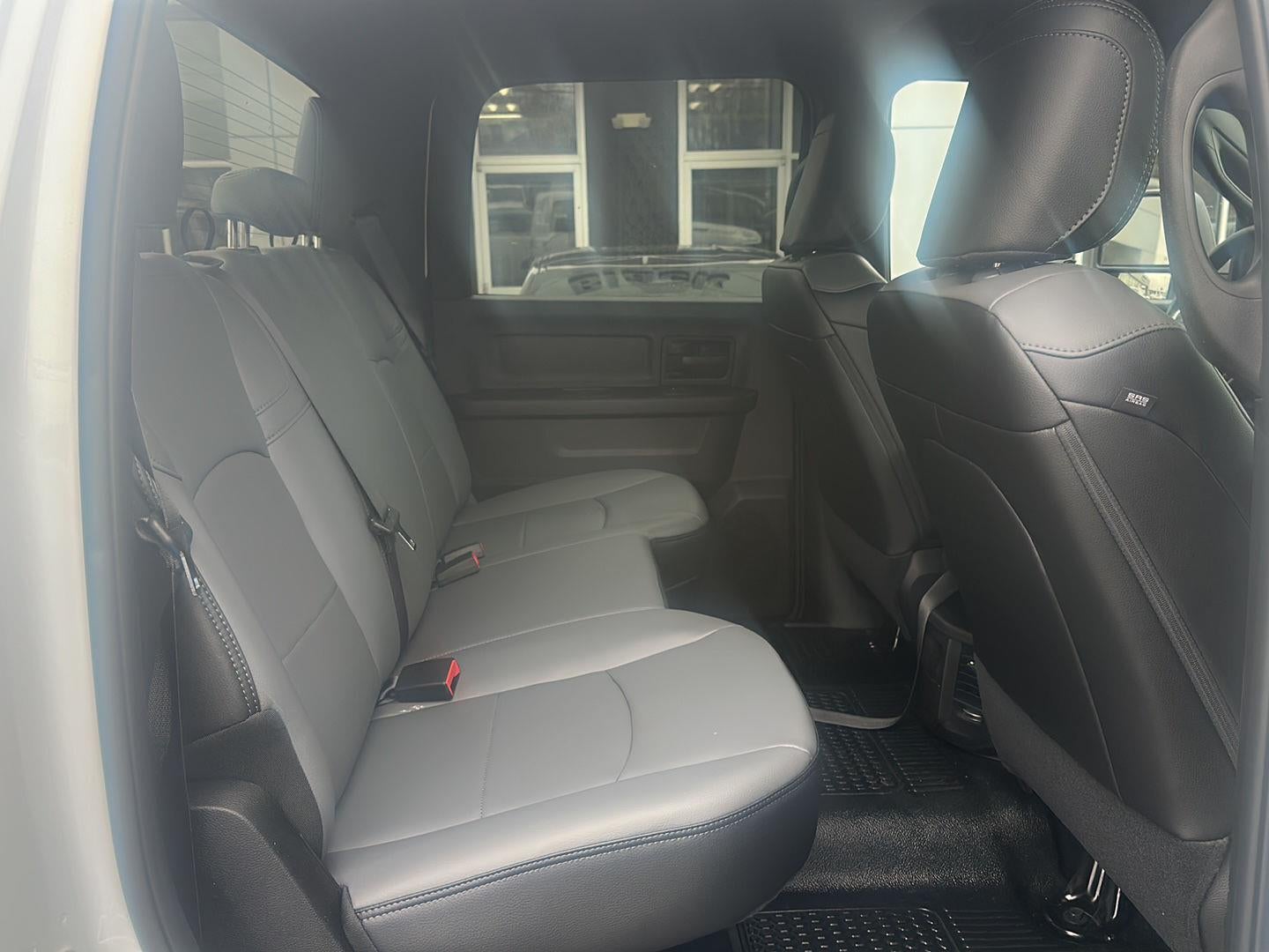 2026 RAM 2500 RAM 2500 TRADESMAN CREW CAB 4X4 8' BOX