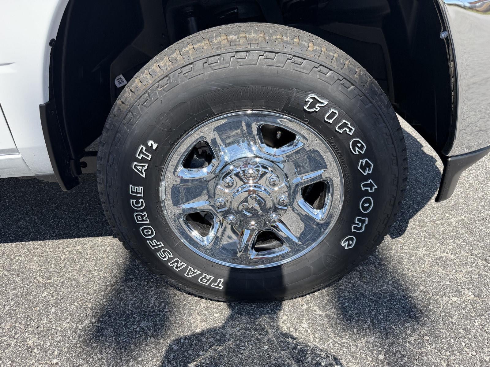 2027 RAM 2500 RAM 2500 TRADESMAN CREW CAB 4X4 8' BOX