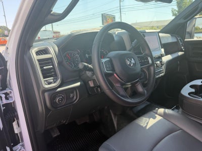 2027 RAM 2500 RAM 2500 TRADESMAN CREW CAB 4X4 8' BOX