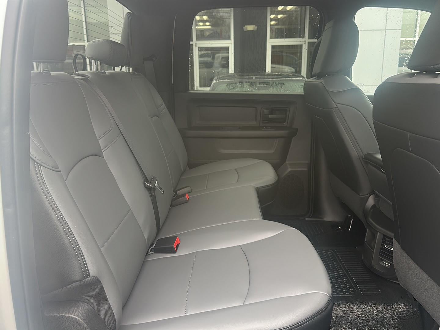 2026 RAM 2500 RAM 2500 TRADESMAN CREW CAB 4X4 8' BOX