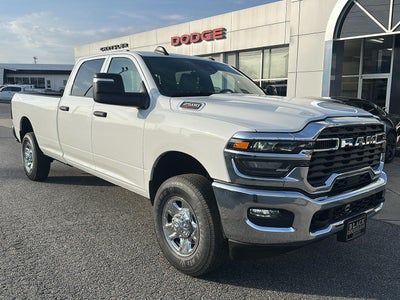 2026 RAM 2500 RAM 2500 TRADESMAN CREW CAB 4X4 8' BOX