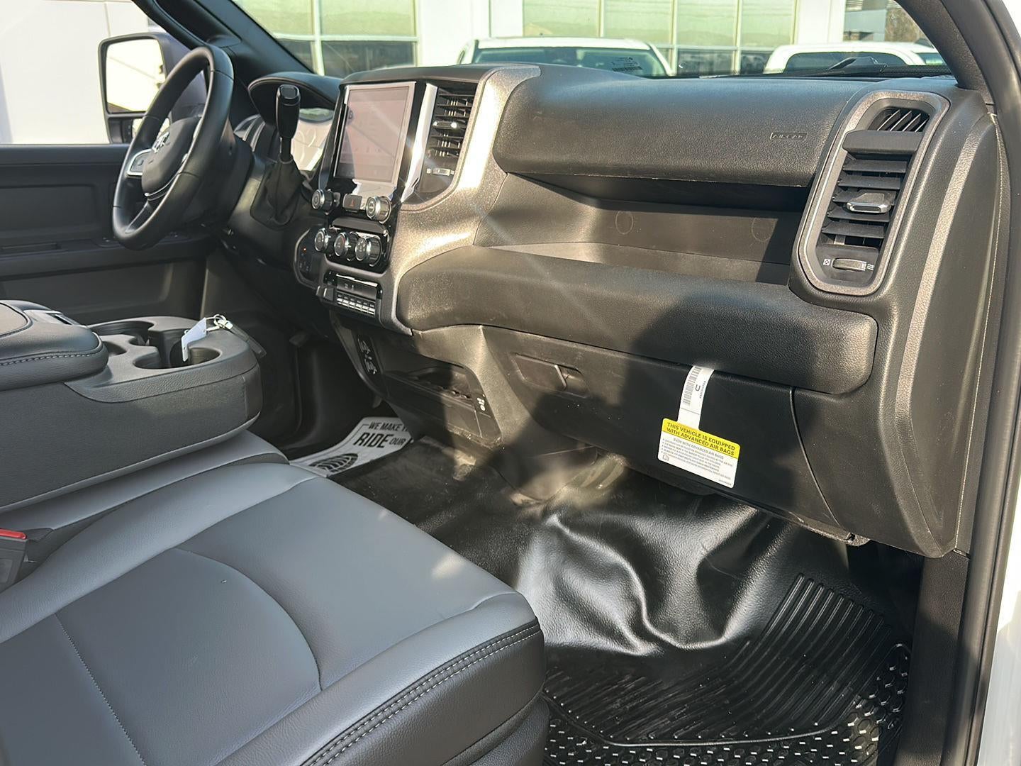 2026 RAM 2500 RAM 2500 TRADESMAN CREW CAB 4X4 8' BOX