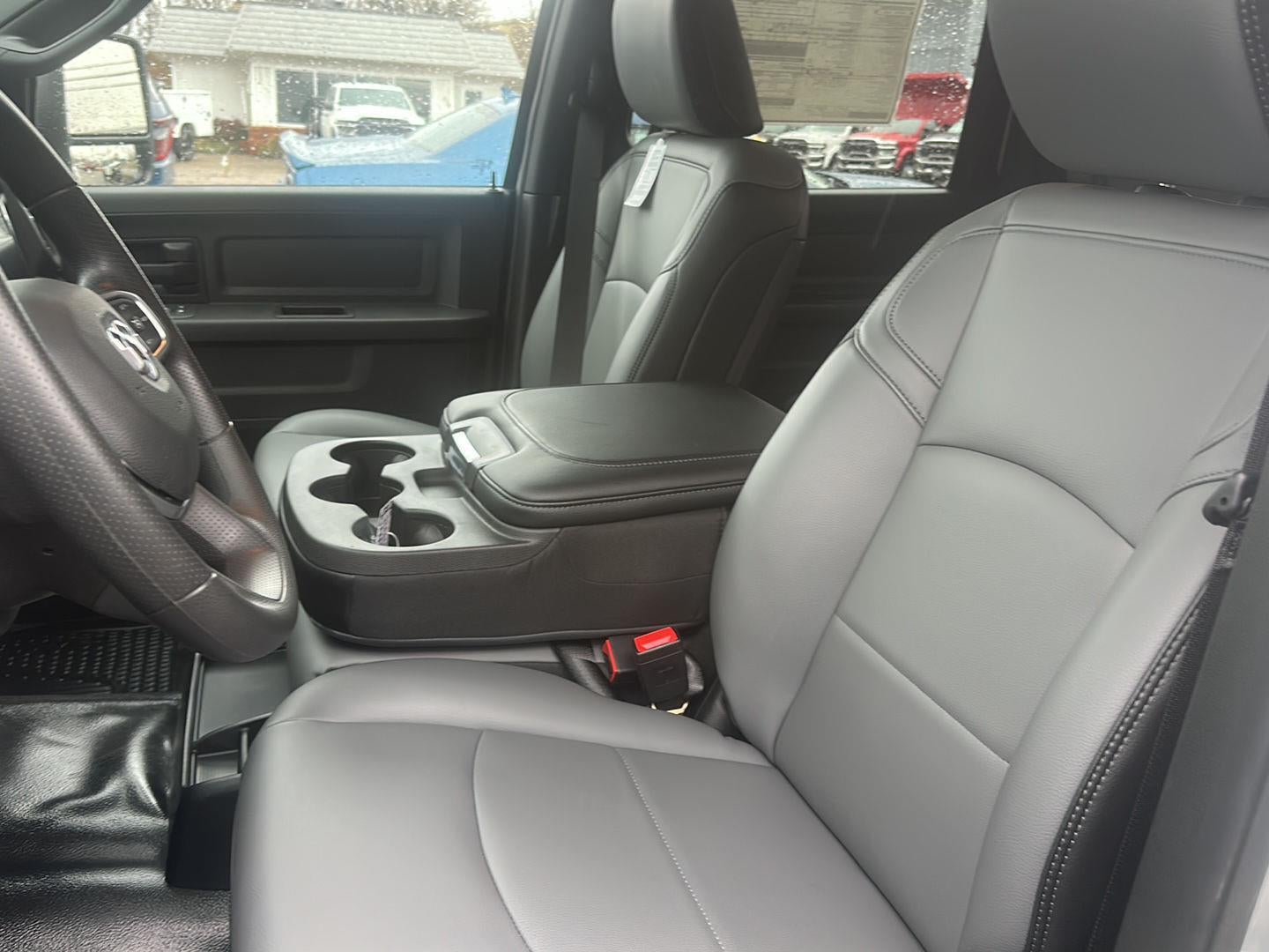 2026 RAM 2500 RAM 2500 TRADESMAN CREW CAB 4X4 8' BOX