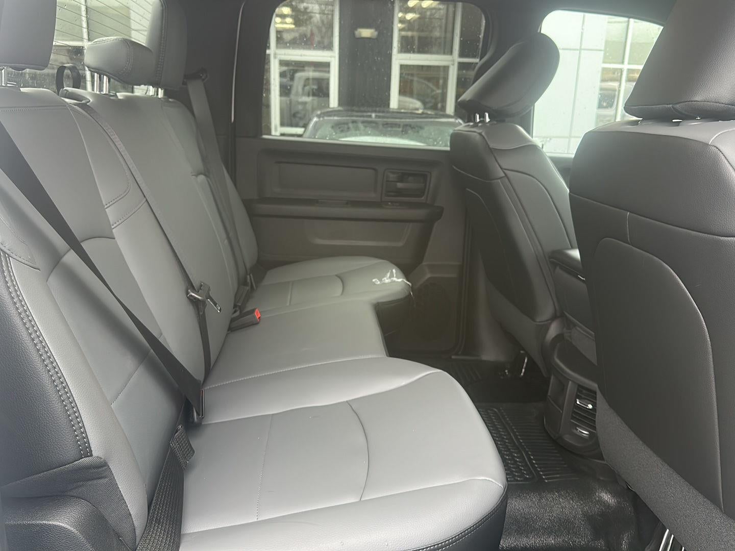 2026 RAM 2500 RAM 2500 TRADESMAN CREW CAB 4X4 8' BOX