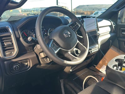 2026 RAM 5500 RAM 5500 BIG HORN CHASSIS REGULAR CAB 4X4 60' CA