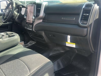 2025 RAM 5500 RAM 5500 BIG HORN CHASSIS REGULAR CAB 4X4 60' CA