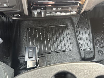 2026 RAM 5500 RAM 5500 BIG HORN CHASSIS REGULAR CAB 4X4 60' CA