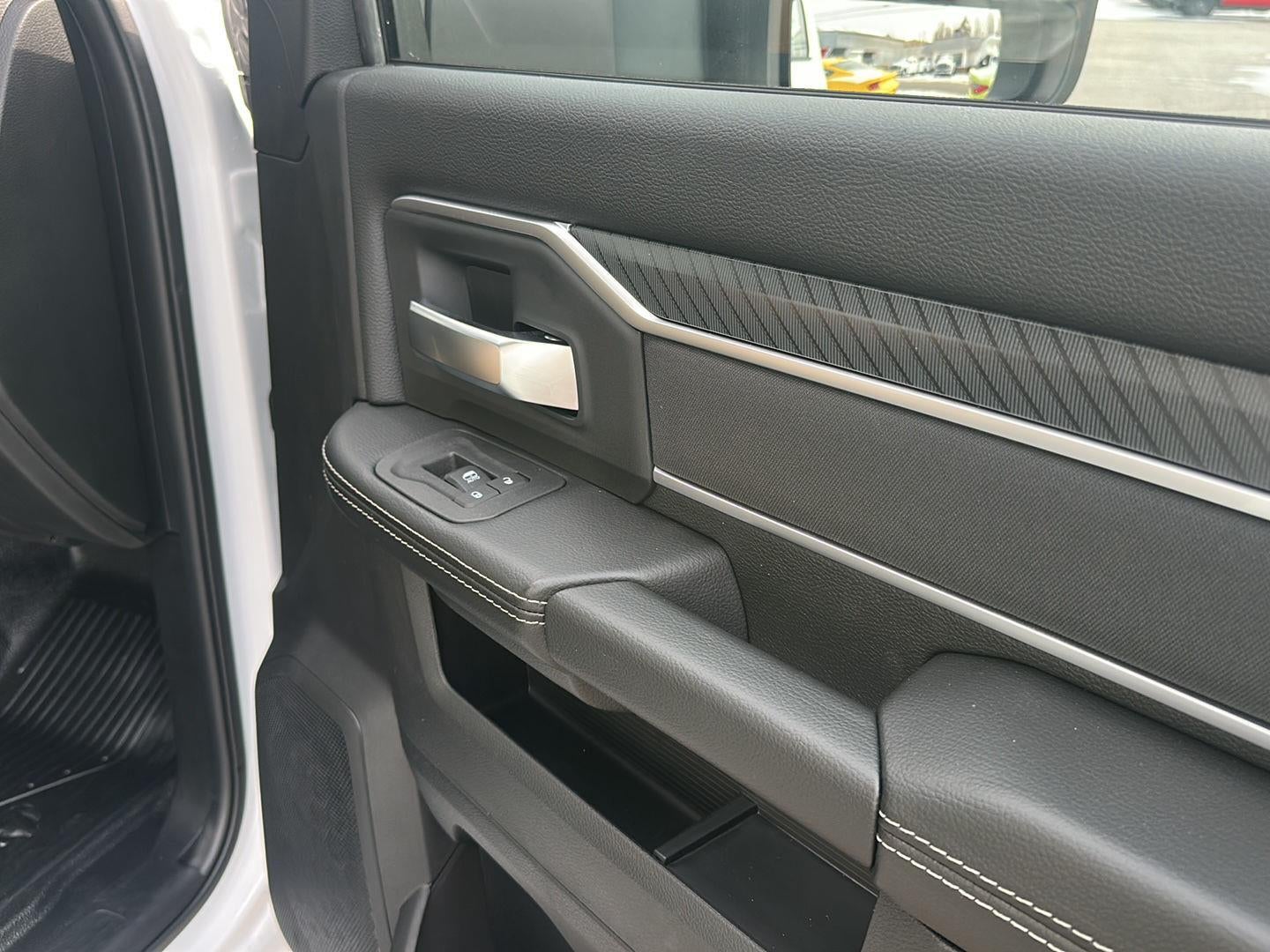 2026 RAM 5500 RAM 5500 BIG HORN CHASSIS REGULAR CAB 4X4 60' CA