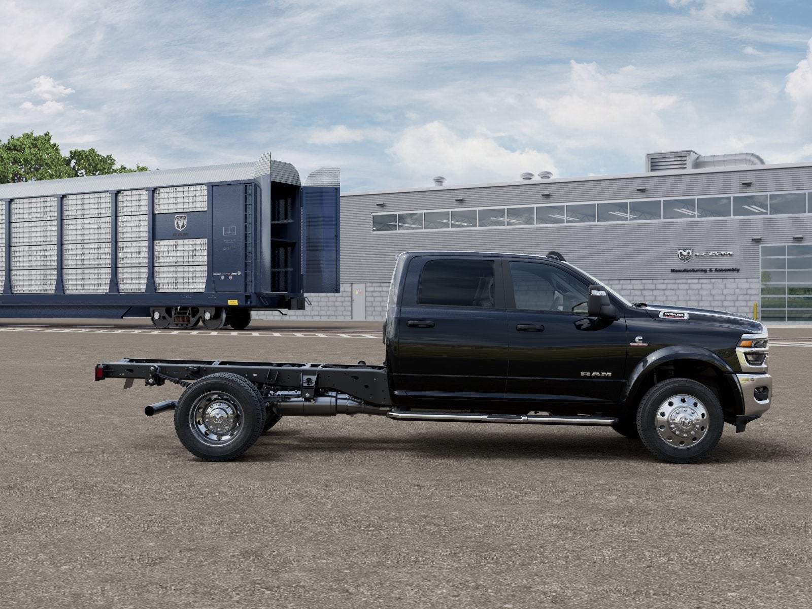 2027 RAM 5500 RAM 5500 BIG HORN CHASSIS CREW CAB 4X4 60' CA