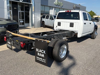2026 RAM 5500 RAM 5500 TRADESMAN CHASSIS CREW CAB 4X4 84' CA