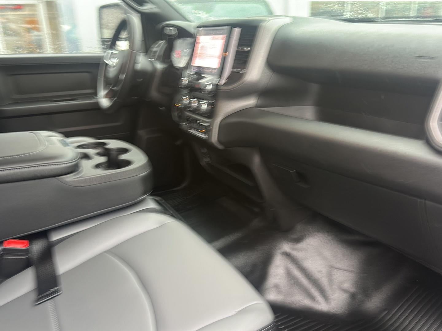 2026 RAM 3500 RAM 3500 TRADESMAN CREW CAB CHASSIS 4X4 60' CA