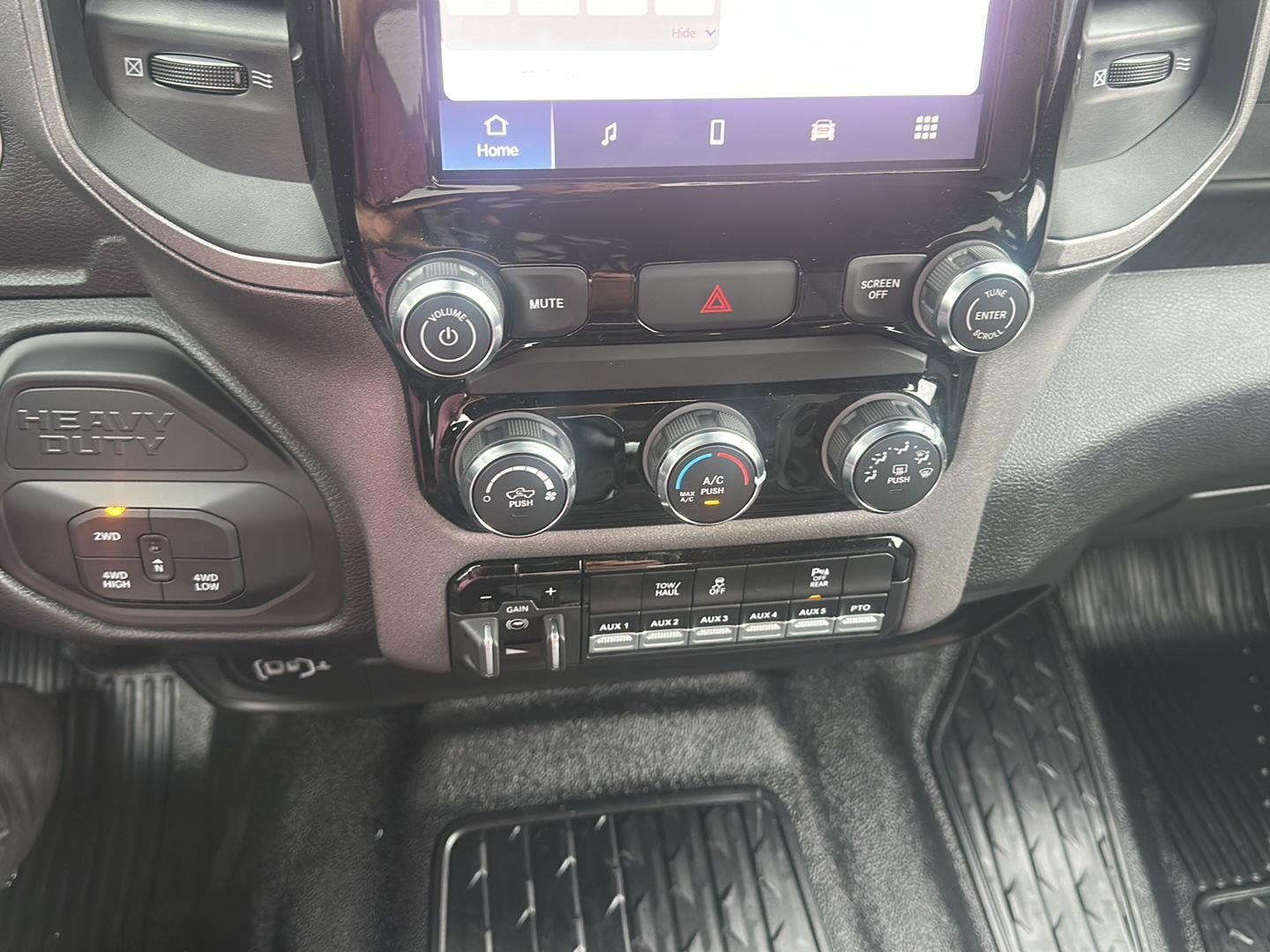 2026 RAM 3500 RAM 3500 TRADESMAN CREW CAB CHASSIS 4X4 60' CA