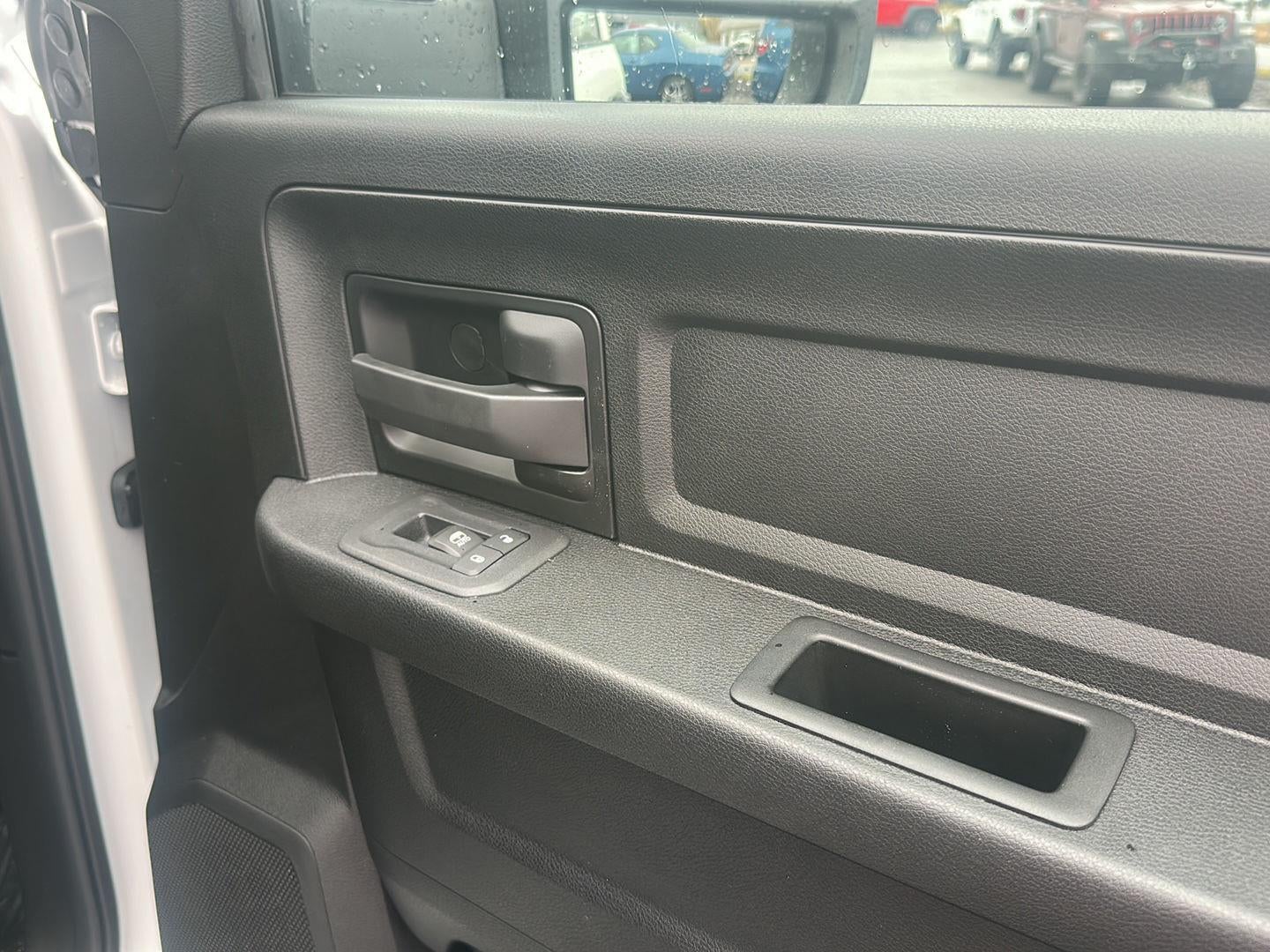 2026 RAM 3500 RAM 3500 TRADESMAN CREW CAB CHASSIS 4X4 60' CA