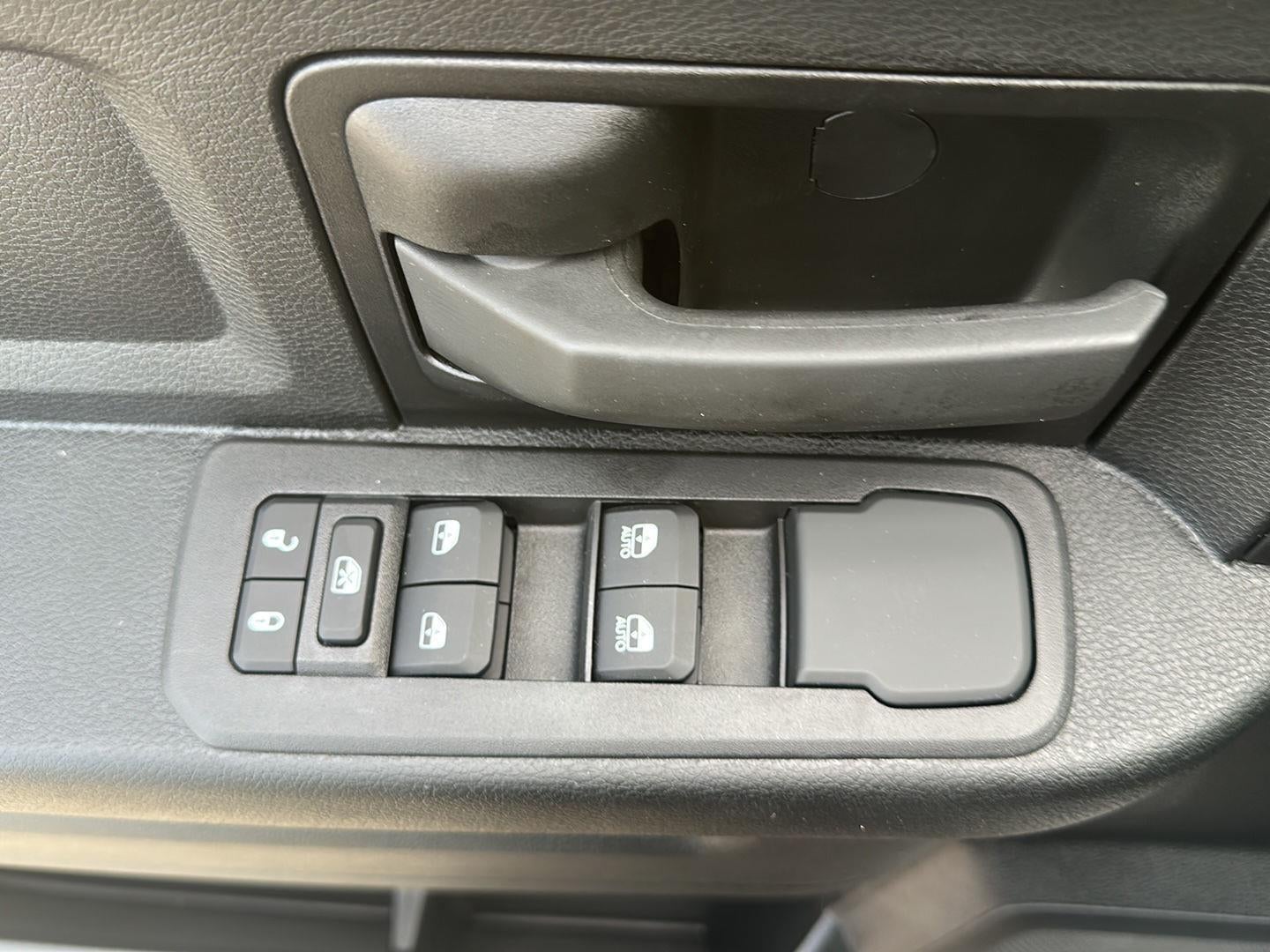 2026 RAM 3500 RAM 3500 TRADESMAN CREW CAB CHASSIS 4X4 60' CA