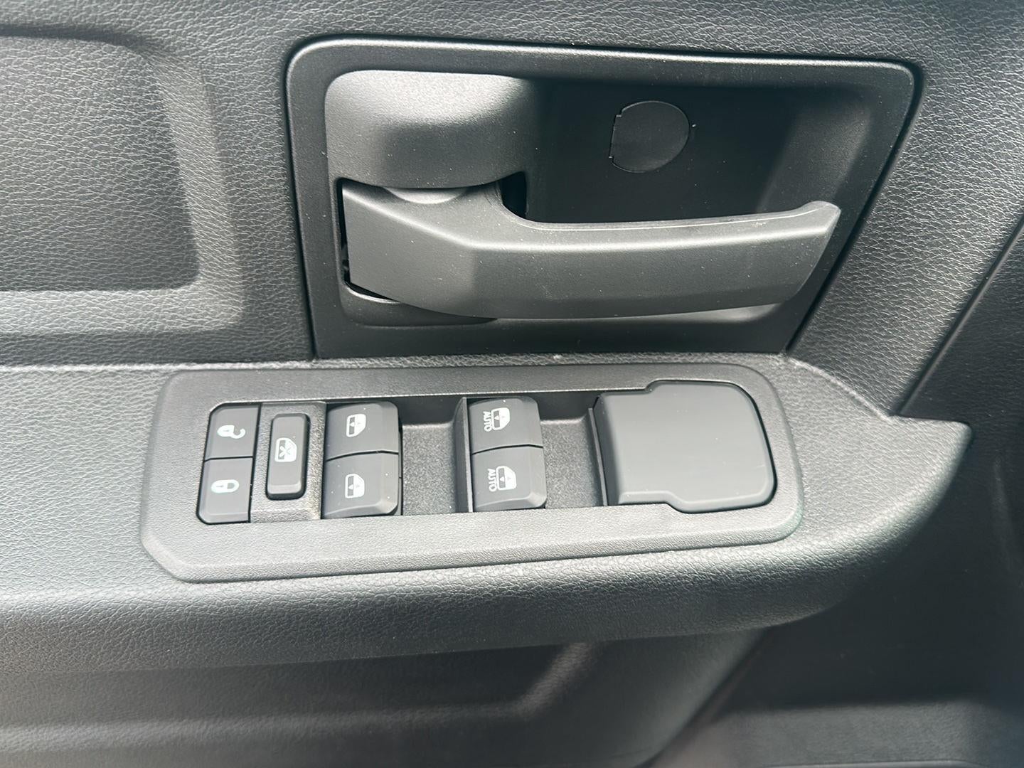 2026 RAM 3500 RAM 3500 TRADESMAN CREW CAB CHASSIS 4X4 60' CA