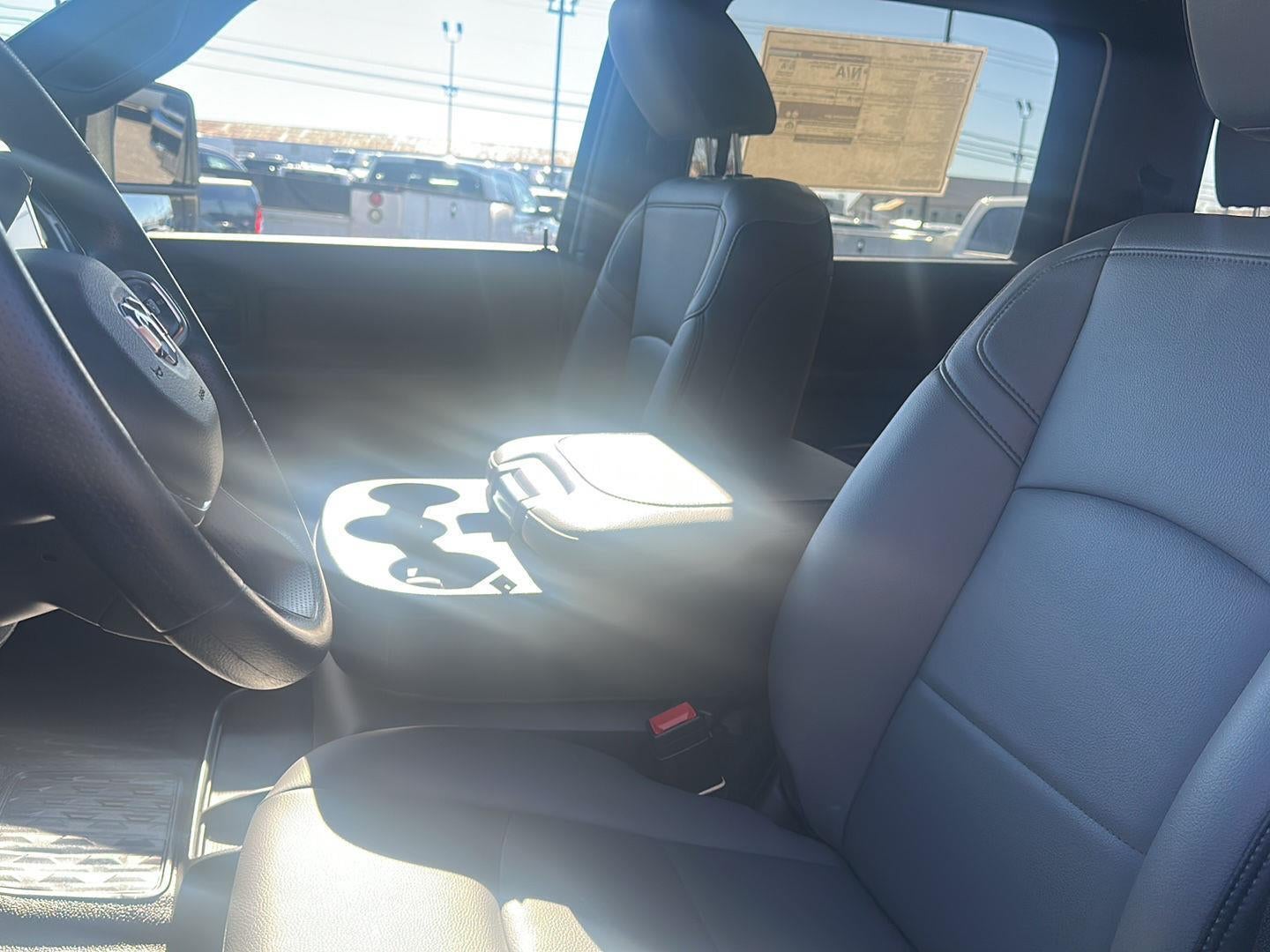 2026 RAM 3500 RAM 3500 TRADESMAN CREW CAB CHASSIS 4X4 60' CA