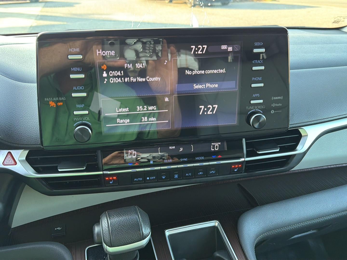 2023 Toyota Sienna XLE